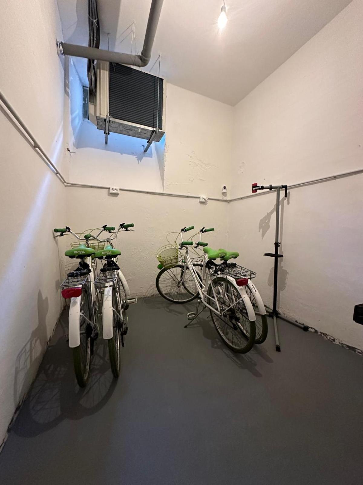 Bed&Bikerome Angelico Hotell Exteriör bild