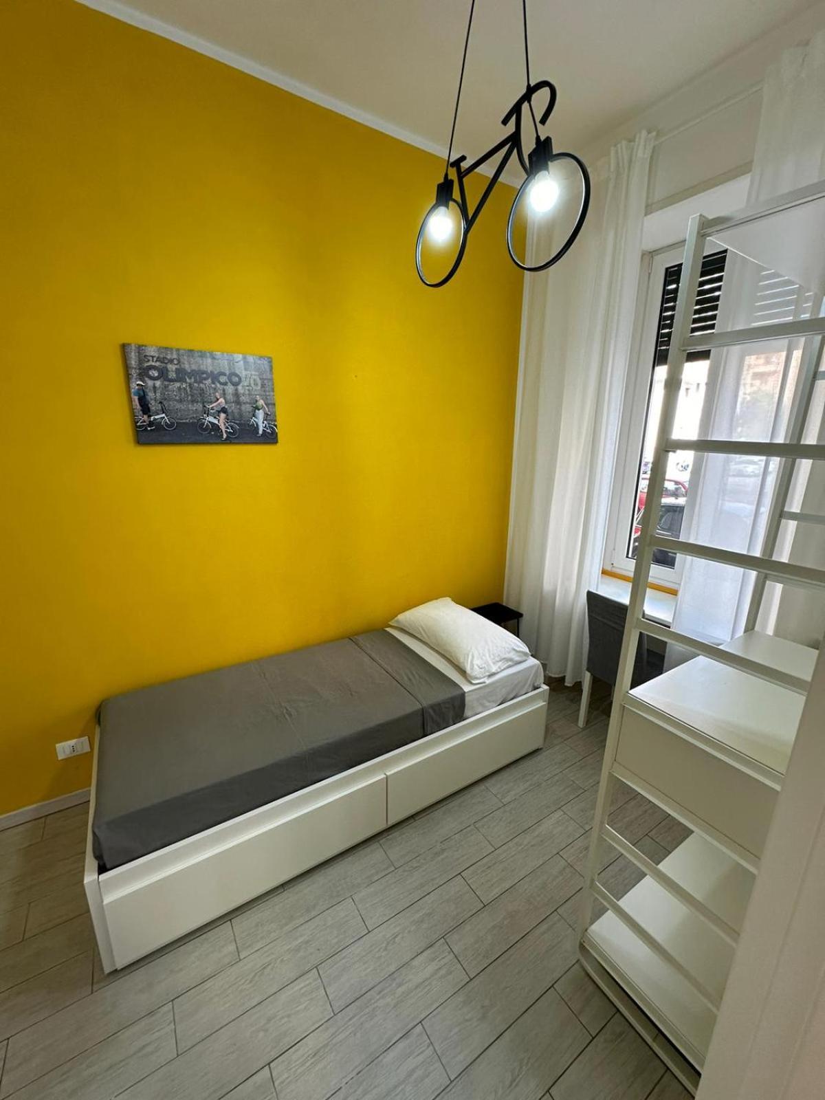 Bed&Bikerome Angelico Hotell Exteriör bild